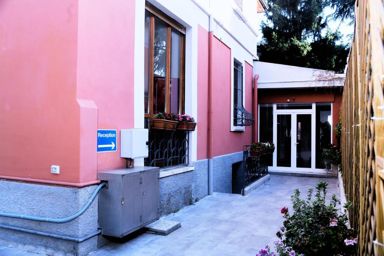 La Villa Bed & Breakfast Milan Exterior photo
