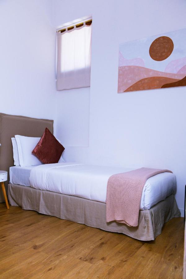 La Villa Bed & Breakfast Milan Exterior photo